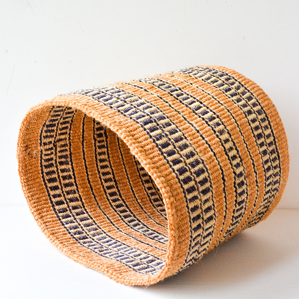 L . basket . sisal . practical weave . one-of-a-kind . BW103
