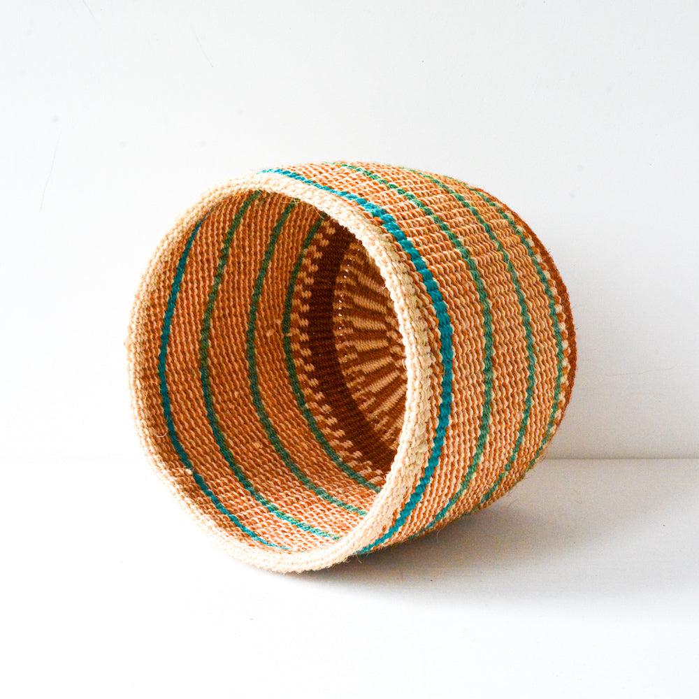 M . basket . sisal . practical weave . one-of-a-kind . B104