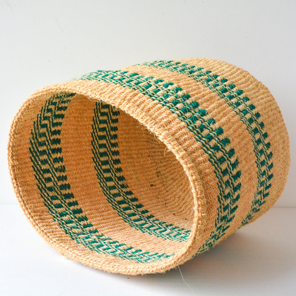 L . basket . sisal . practical weave . one-of-a-kind . G104