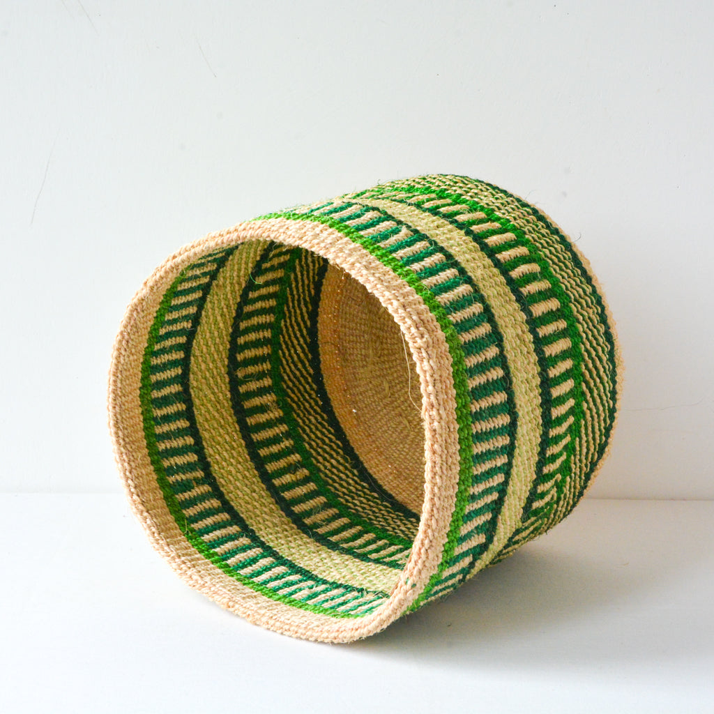M . basket . sisal . practical weave . one-of-a-kind . G109