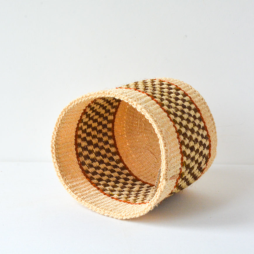 S . basket . sisal . practical weave . one-of-a-kind . G103