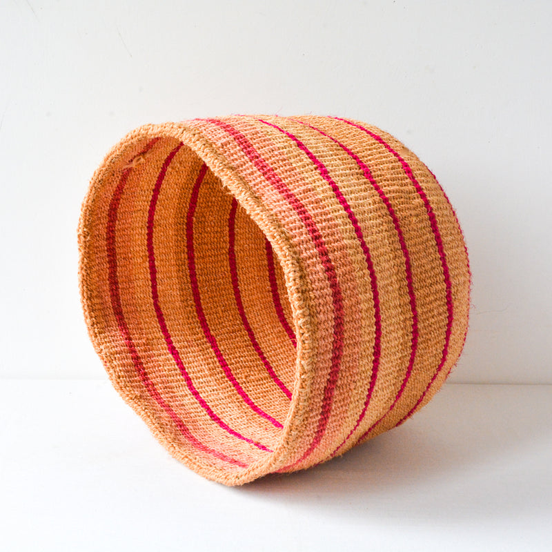 M . basket . sisal . practical weave . one-of-a-kind . O108