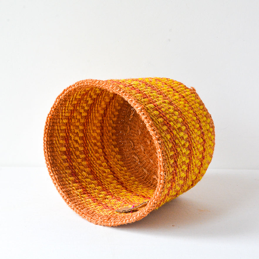 S . basket . sisal . practical weave . one-of-a-kind . O102