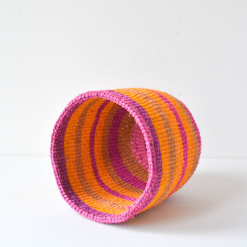 S . basket . sisal . practical weave . one-of-a-kind . P102
